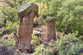 Каменные грибы в Сатере